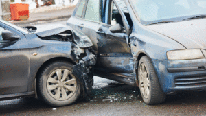 Fulton Co., GA - Car Wreck Results in Injuries on I-85 near Jonesboro Rd