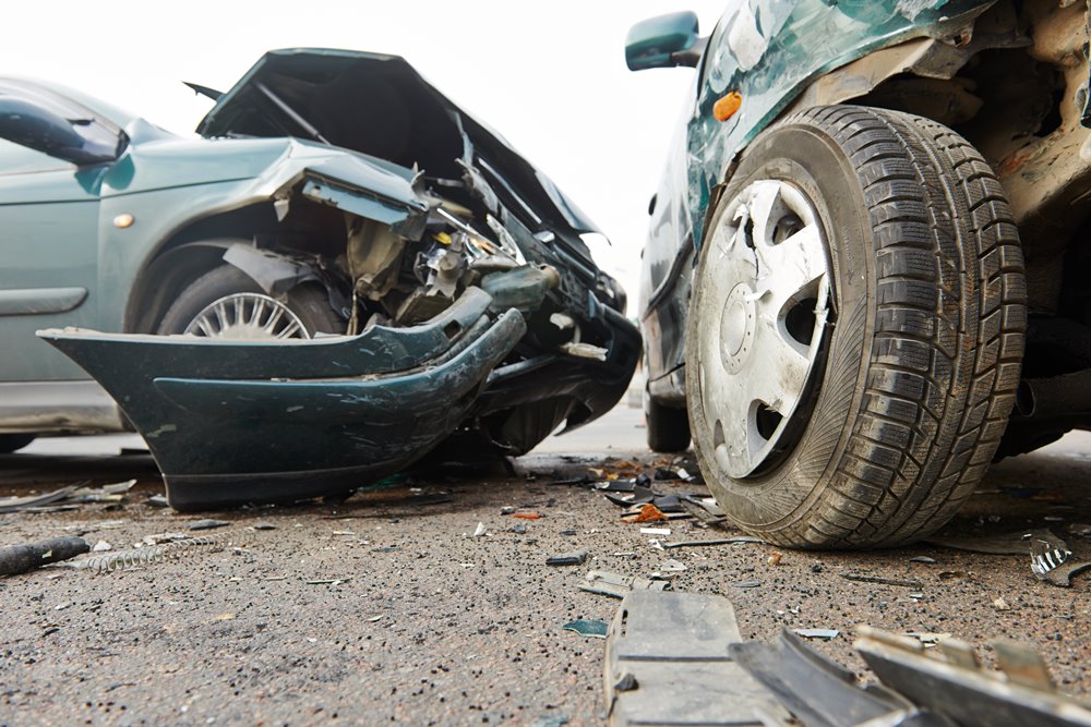 1 Killed, 3 Hurt in Head On 3 Vehicle Crash on Hwy 129 N